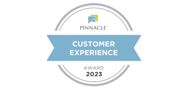 2023 Pinnacle Customer Experience Award Seal